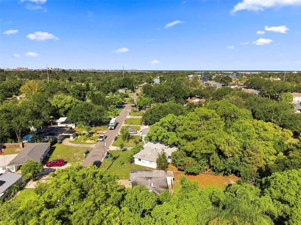 Photo of 660 DEXTER DRIVE