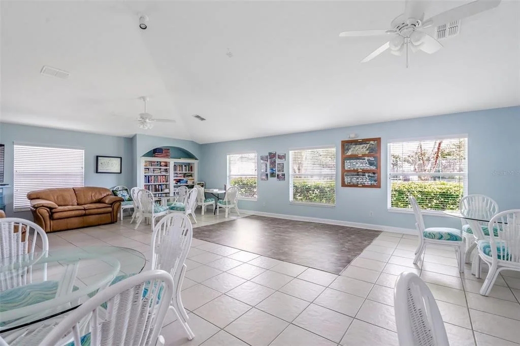 Photo of 21812 CARSON DRIVE