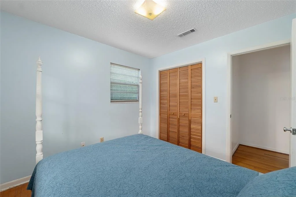 Photo of 505 NW 37TH PLACE