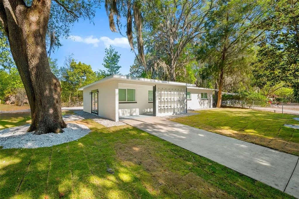 Photo of 1919 NE 17TH DRIVE