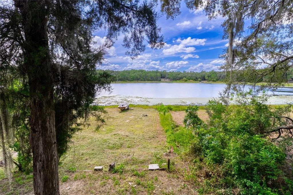 Photo of 335 N COUNTY ROAD 315