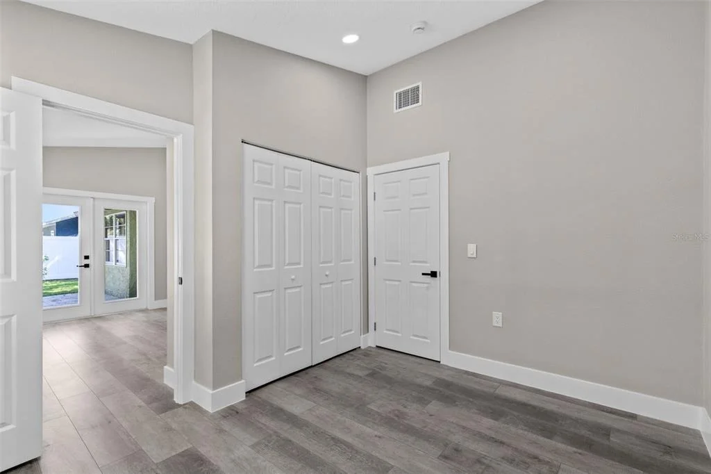 Photo of 910 WHISLER COURT