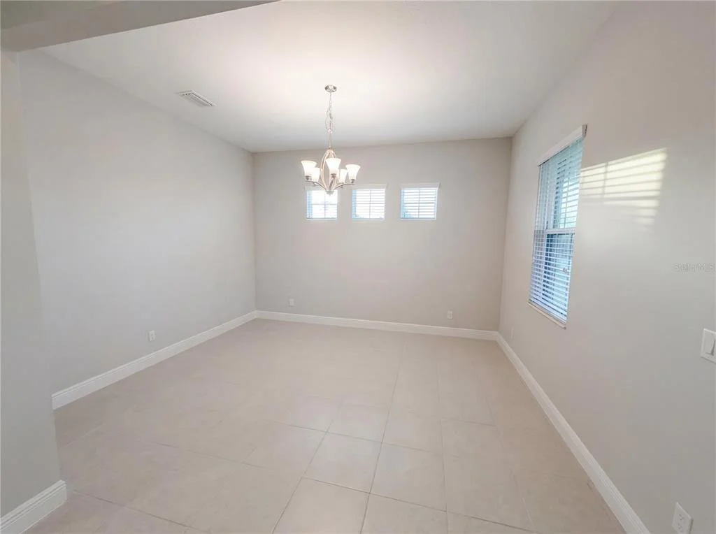Photo of 11277 RUSTIC TIMBER LOOP