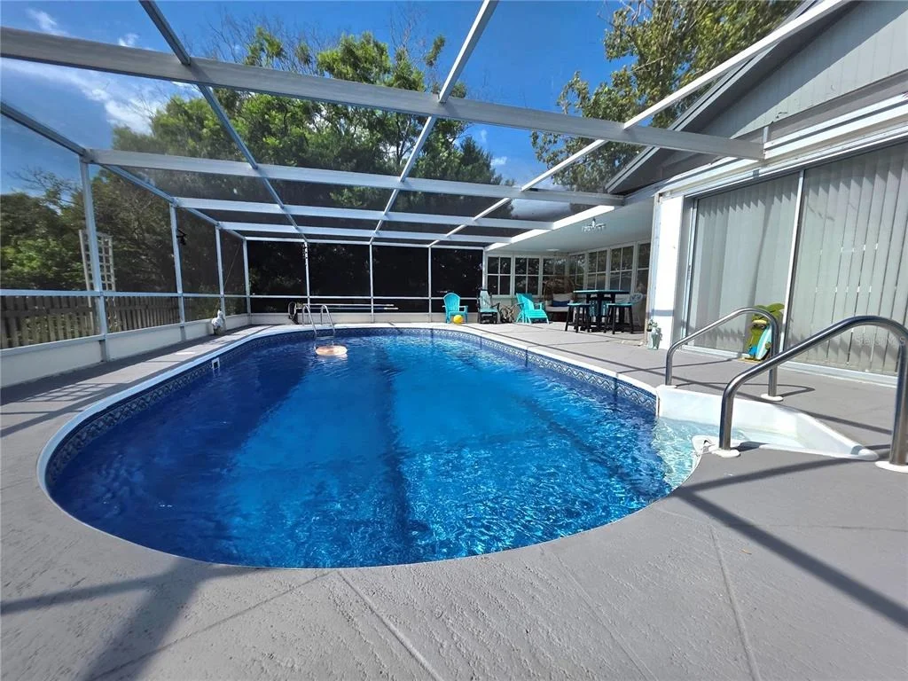 Photo of 9040 BAY DRIVE