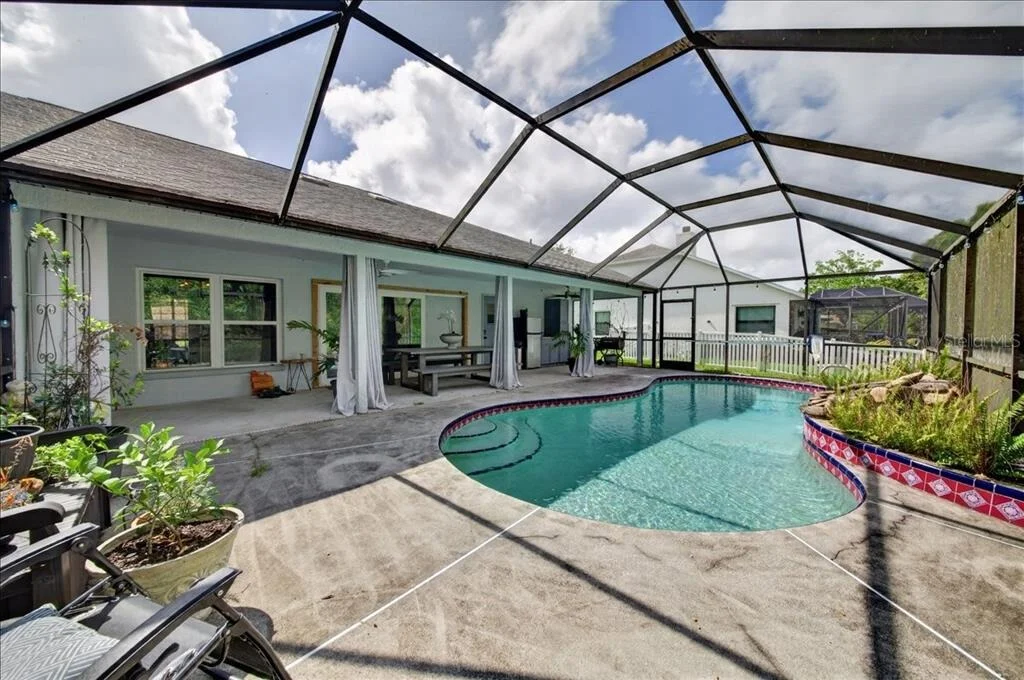 Photo of 5068 ALAMANDA DRIVE