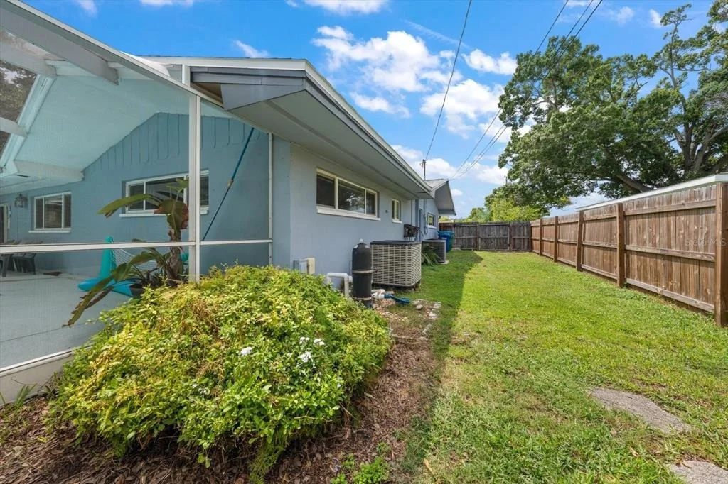Photo of 1 MAPLEWOOD AVENUE