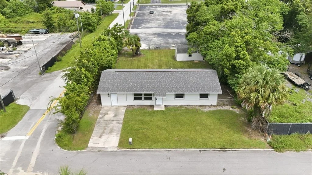 Photo of 307 NE 11TH PLACE