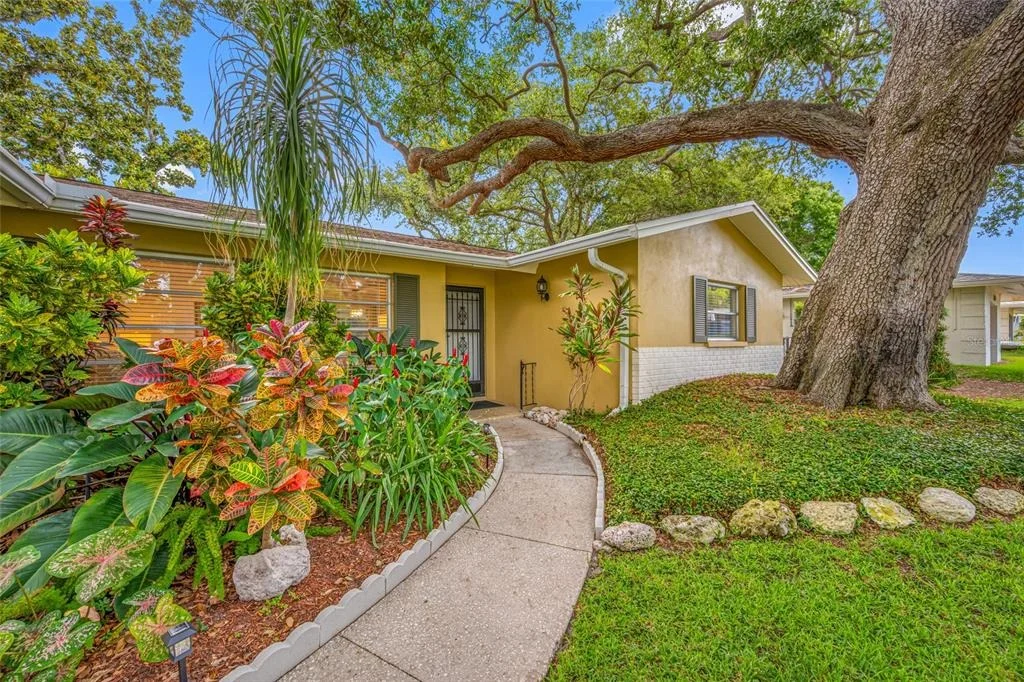 Photo of 2036 FOREST DRIVE