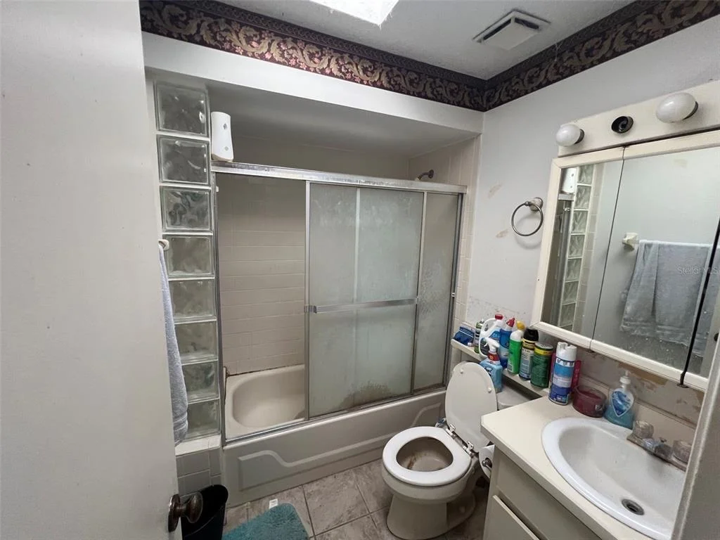 Photo of 32 BRONSON LANE