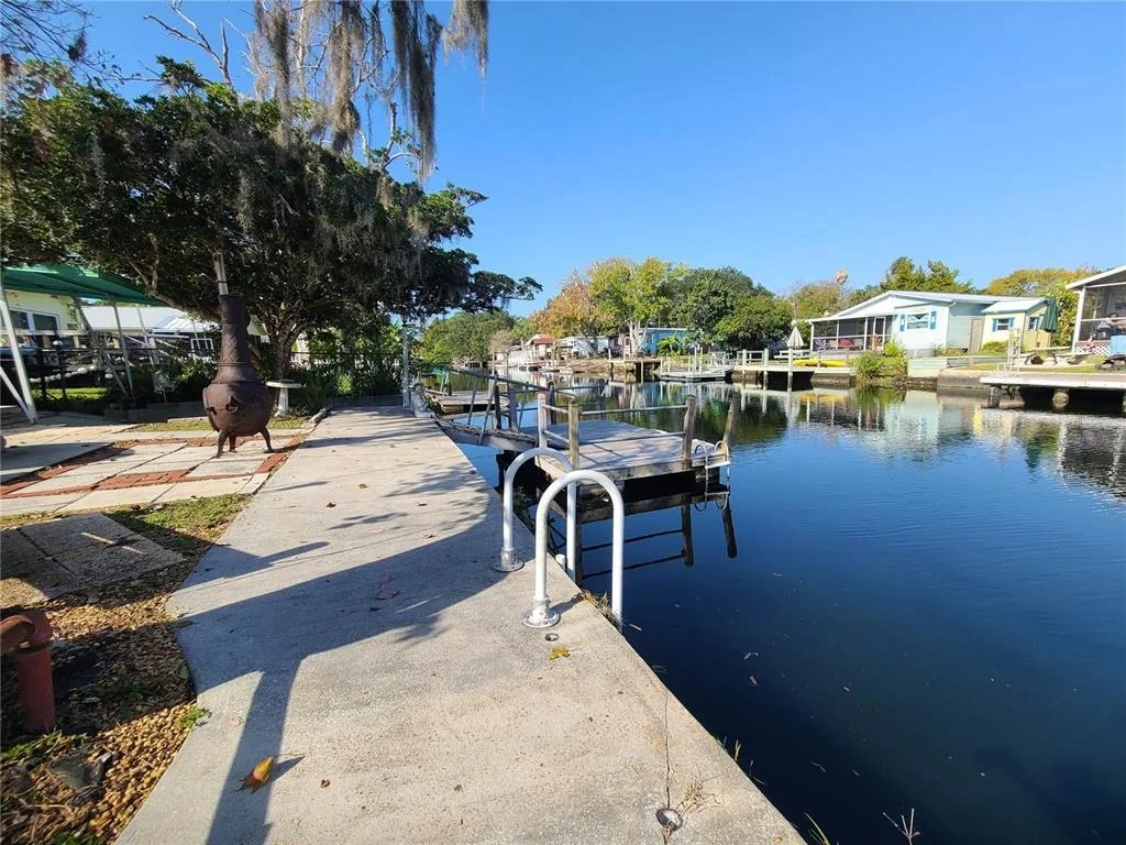 Photo of 5418 CIRCLE DRIVE