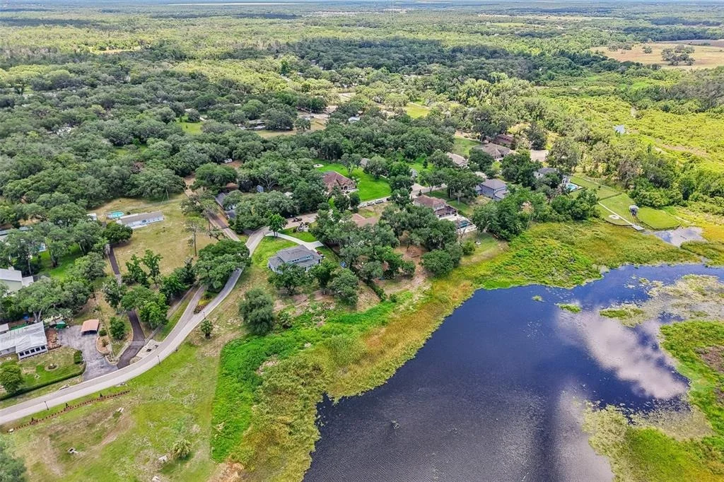 Photo of 11325 HIDDEN VALLEY LANE