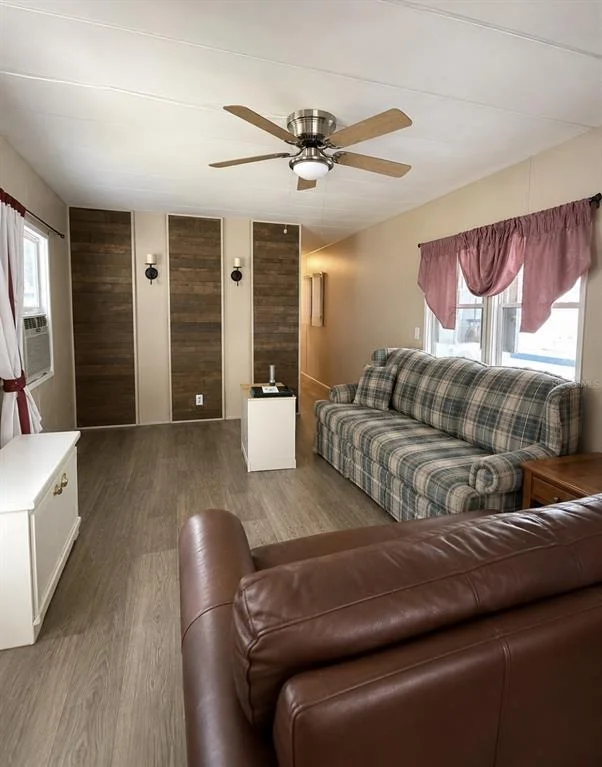 Photo of 15423 SANTA FE TRL