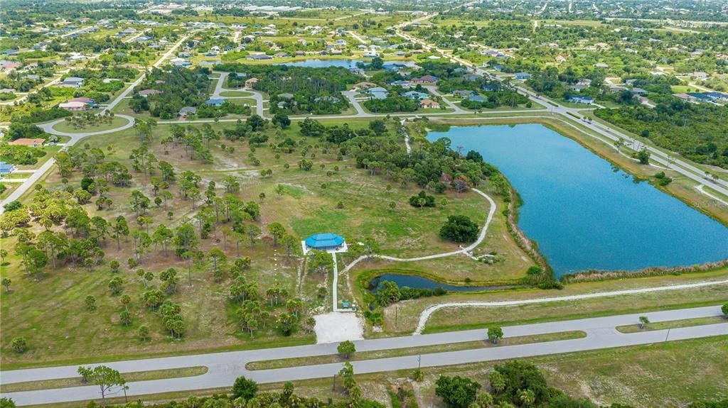 Photo of 121 RED CEDAR PARK