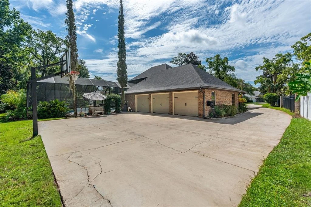 Photo of 73 SHADOW CREEK WAY