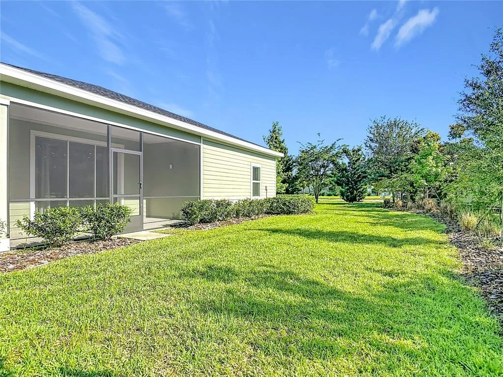 Photo of 2183 RAGLAN CIRCLE