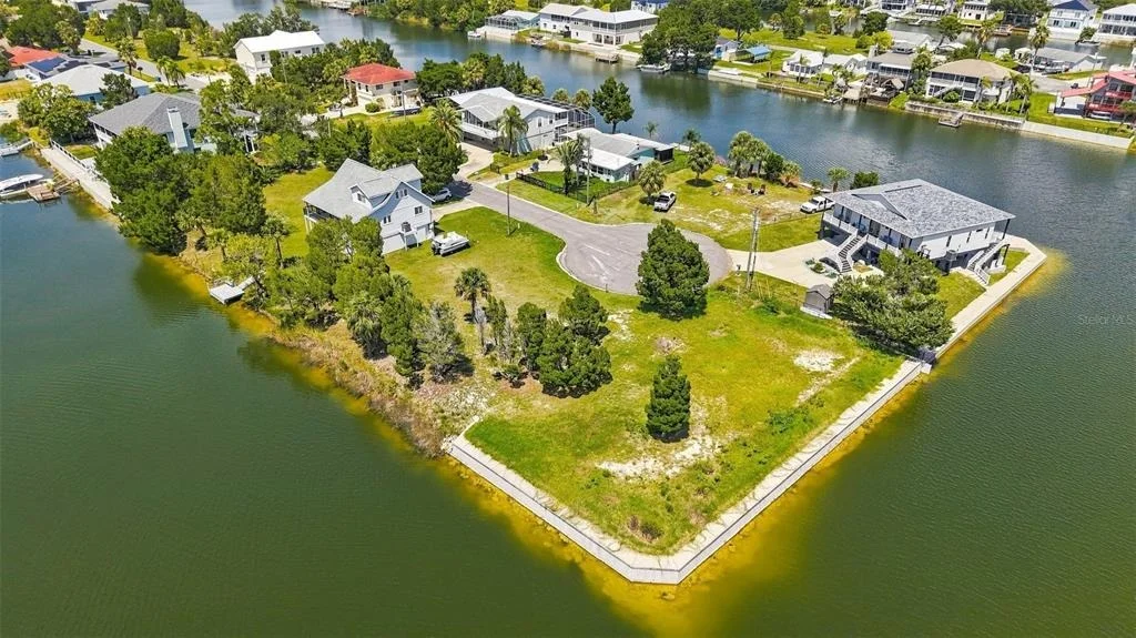 Photo of 3167 HIBISCUS DRIVE