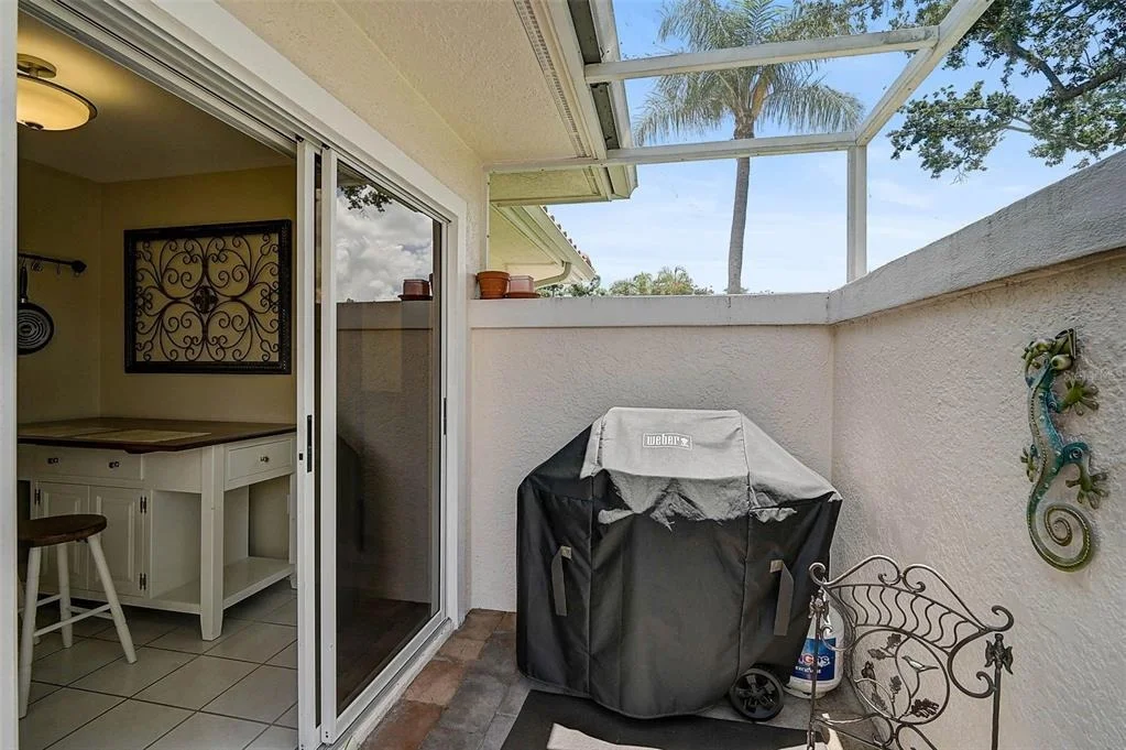 Photo of 7341 GOLF POINTE CIRCLE