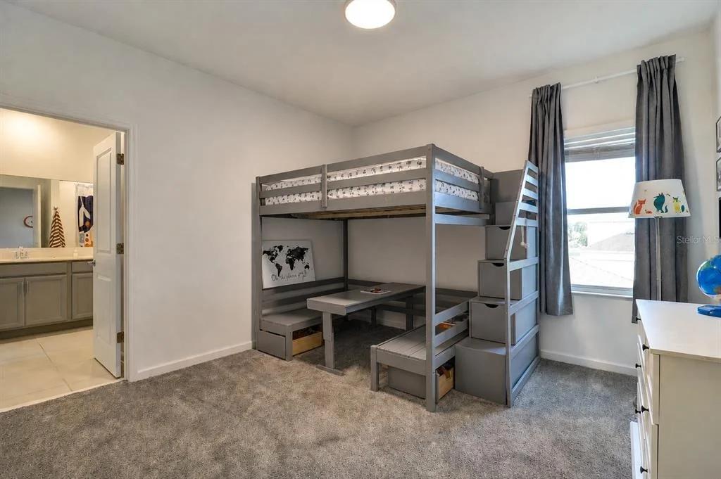 Photo of 6352 SPRUCEPINE LANE
