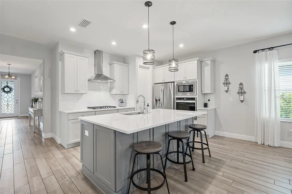 Photo of 5540 DEL CORONADO DRIVE