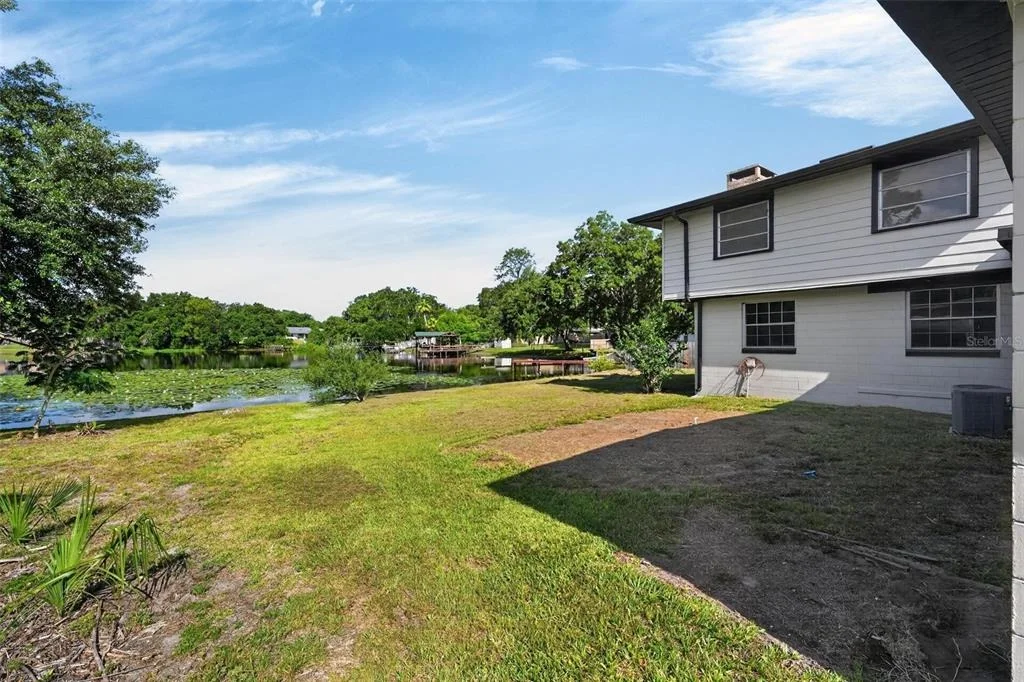 Photo of 710 TWIN OAKS LANE