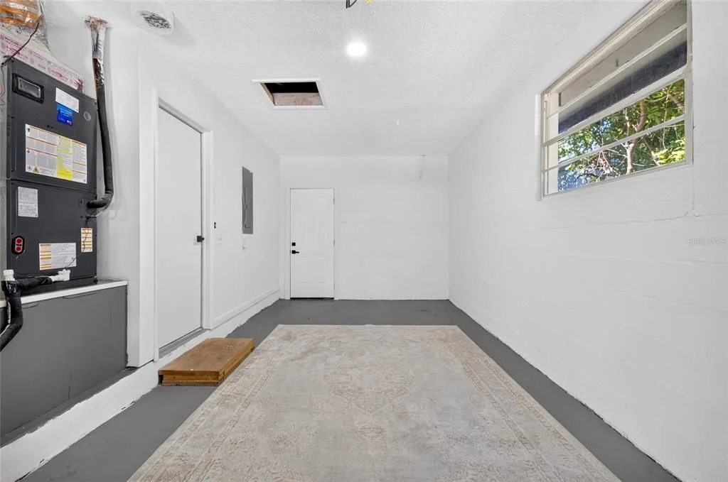 Photo of 5212 CLARENDON ROAD