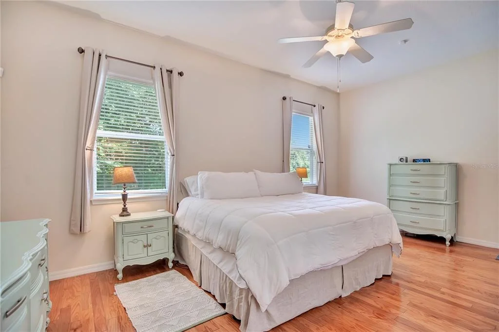 Photo of 526 NEWHALL LANE