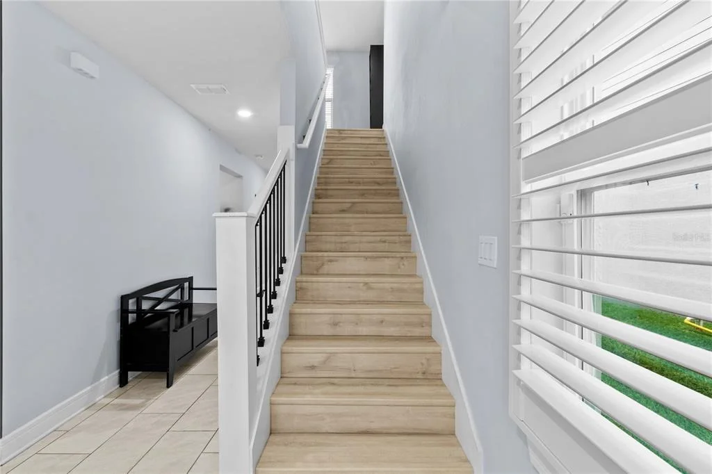 Photo of 9109 ROYAL RIVER CIRCLE