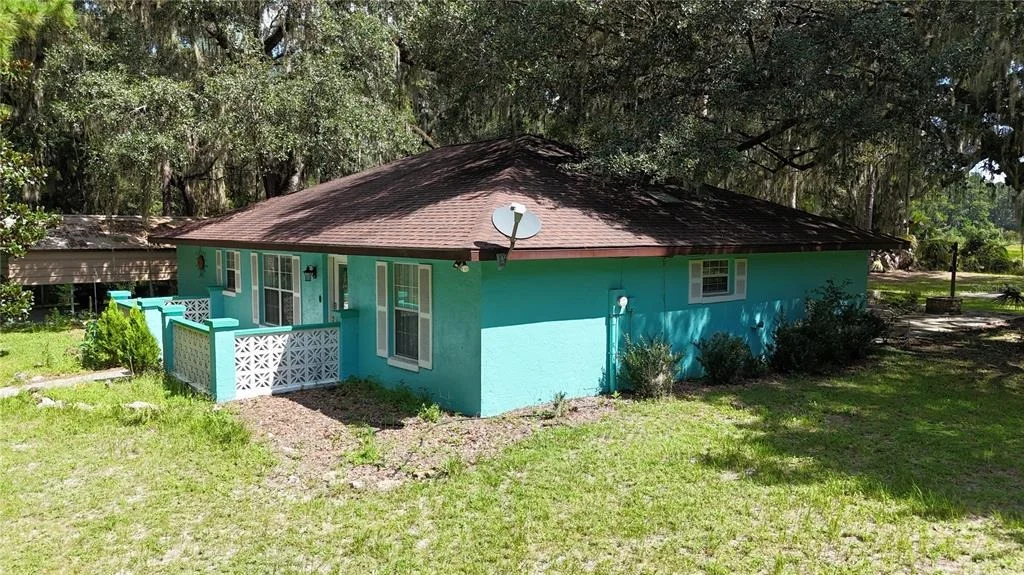 Photo of 8465 NW 186TH STREET
