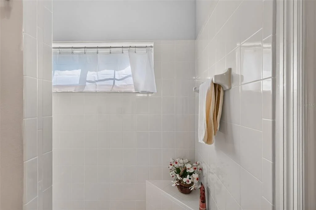 Photo of 5138 AURORA DRIVE