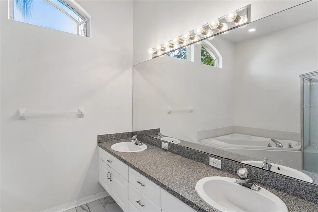 Photo of 6381 PINEHURST DRIVE