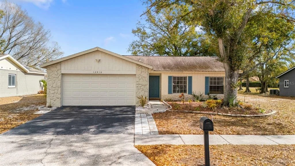 Photo of 12910 LEADWOOD DRIVE