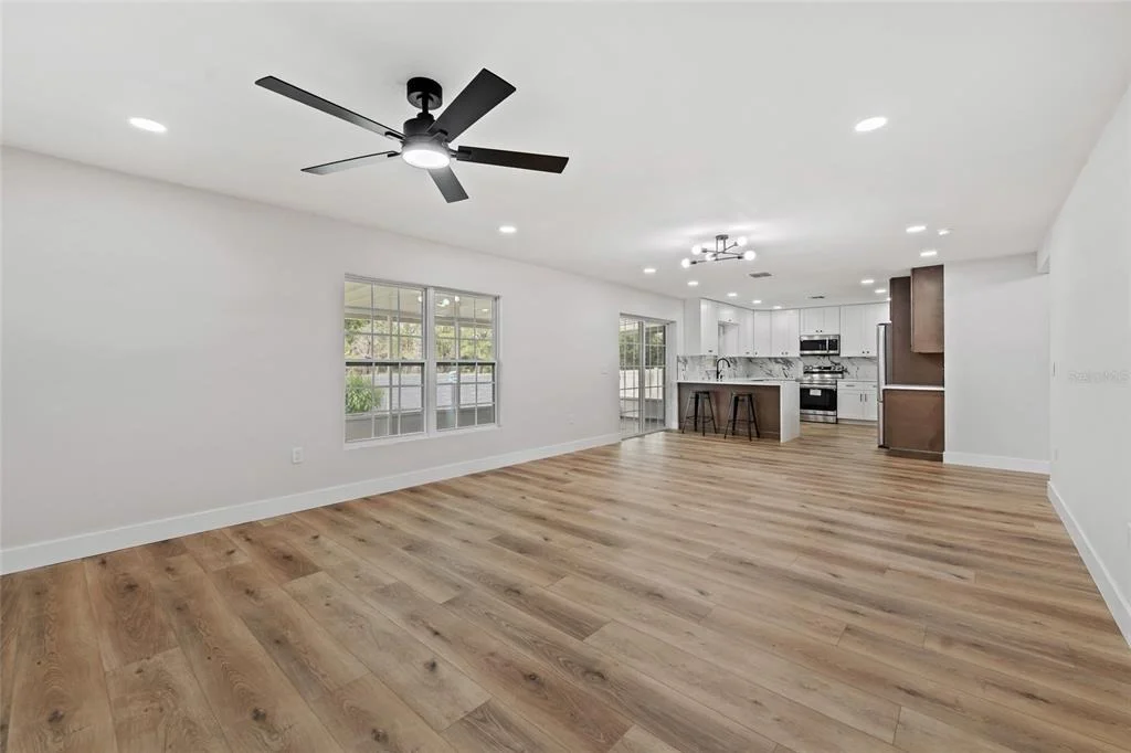 Photo of 2960 WHITE MAGNOLIA LOOP