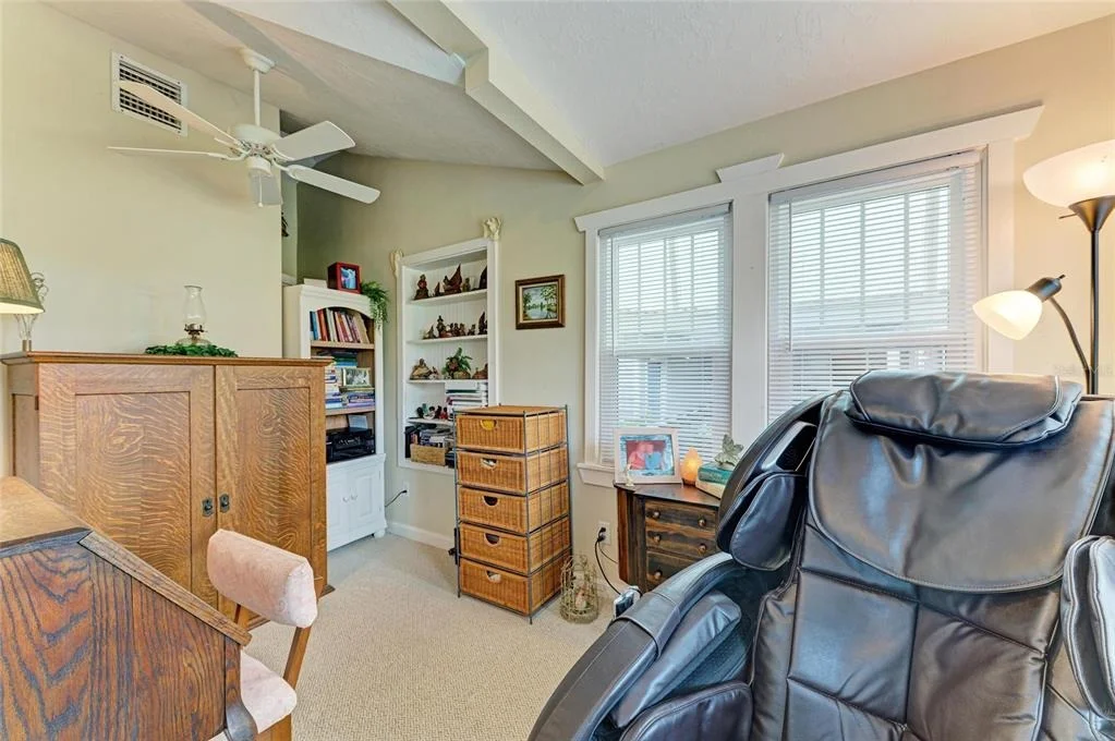 Photo of 31 SEMINOLE DRIVE