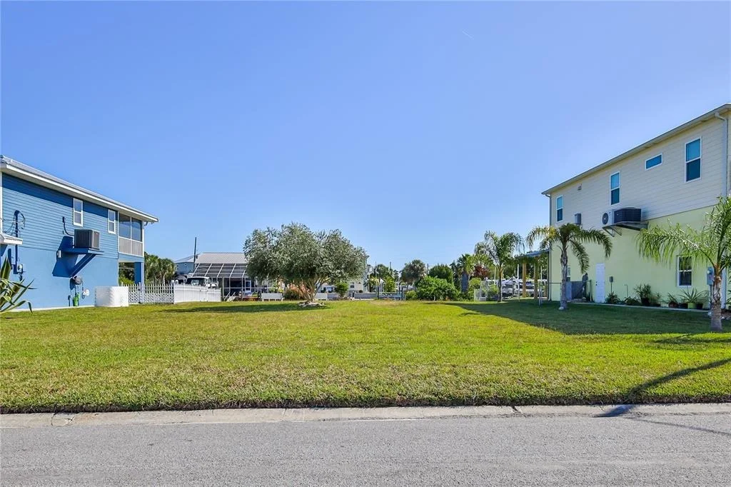 Photo of 4502 BAHAMA DRIVE