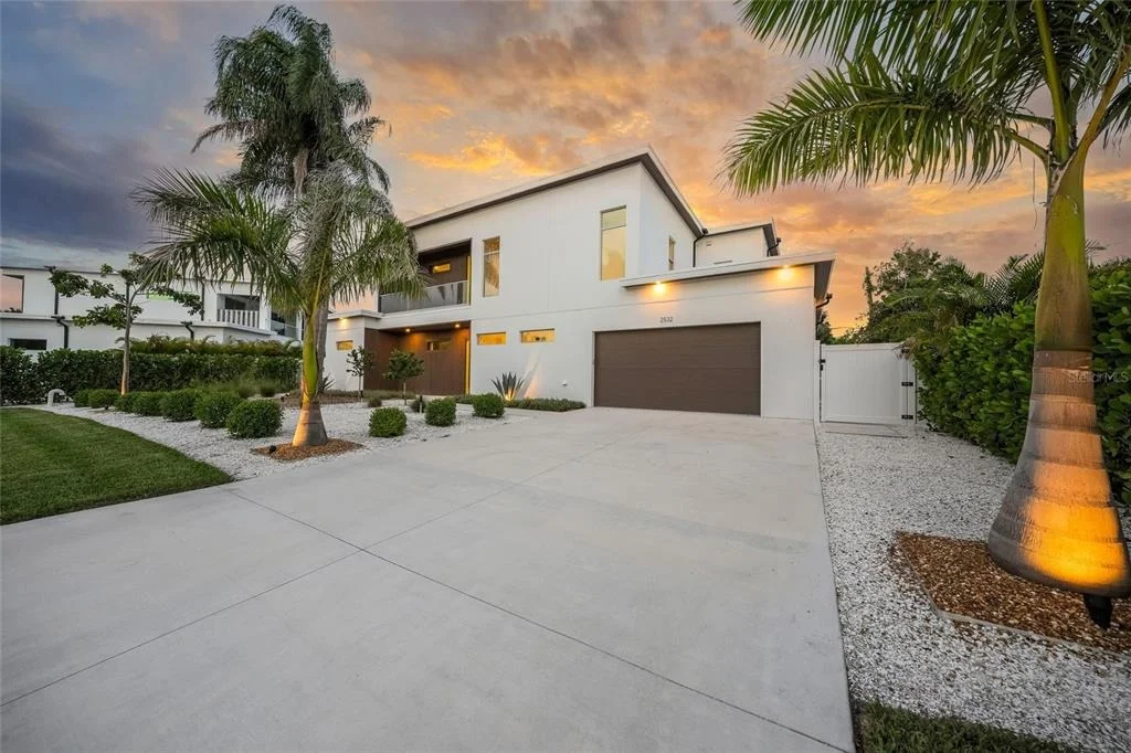 Photo of 2532 FRUIT TREE DRIVE