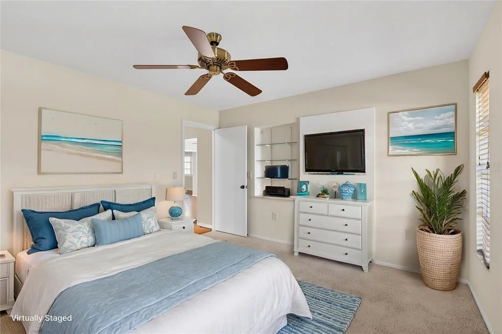 Photo of 5852 LINCOLN ROAD