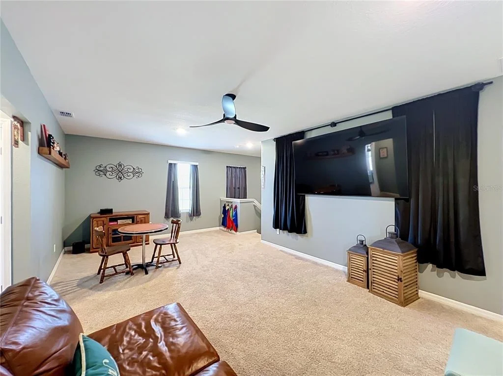 Photo of 7647 OAKMOSS LOOP