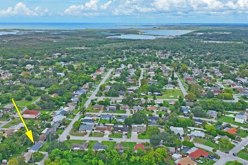 Photo of 15915 VILLA DRIVE