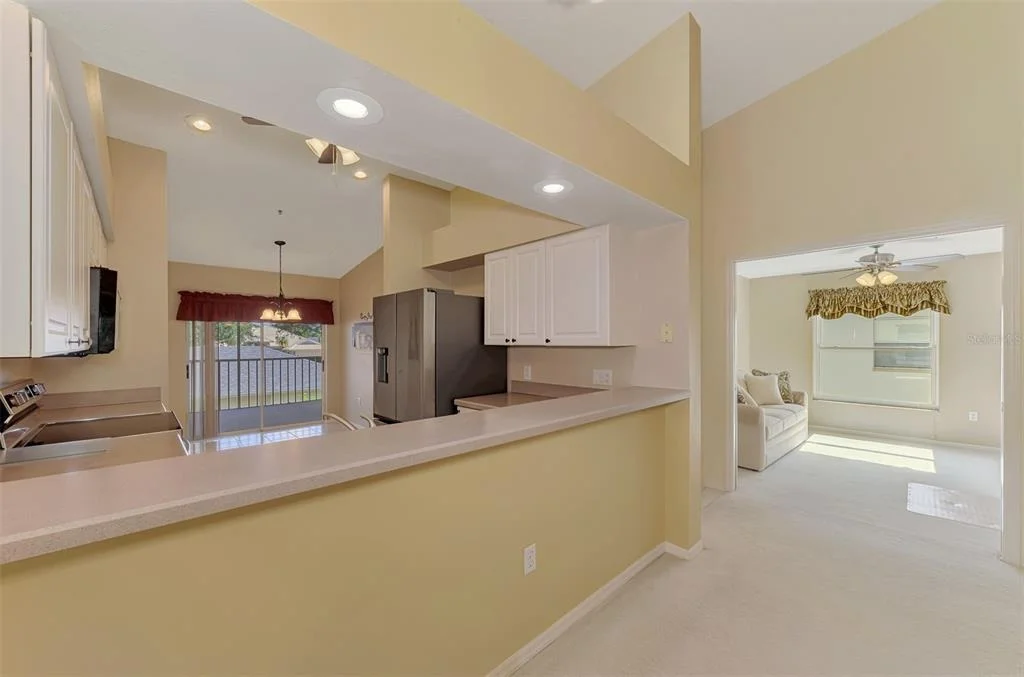 Photo of Unit 807 at 6904 DREWRYS BLUFF