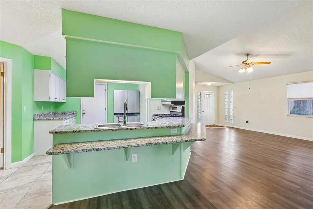 Photo of 1607 SELKIRK DRIVE