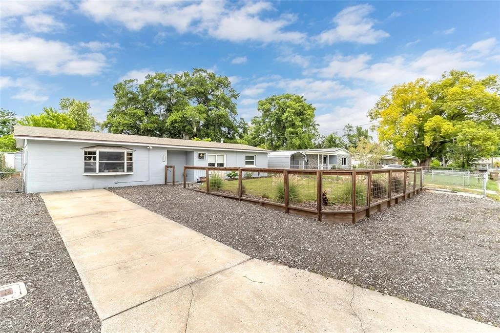Photo of 855 PEARL DRIVE