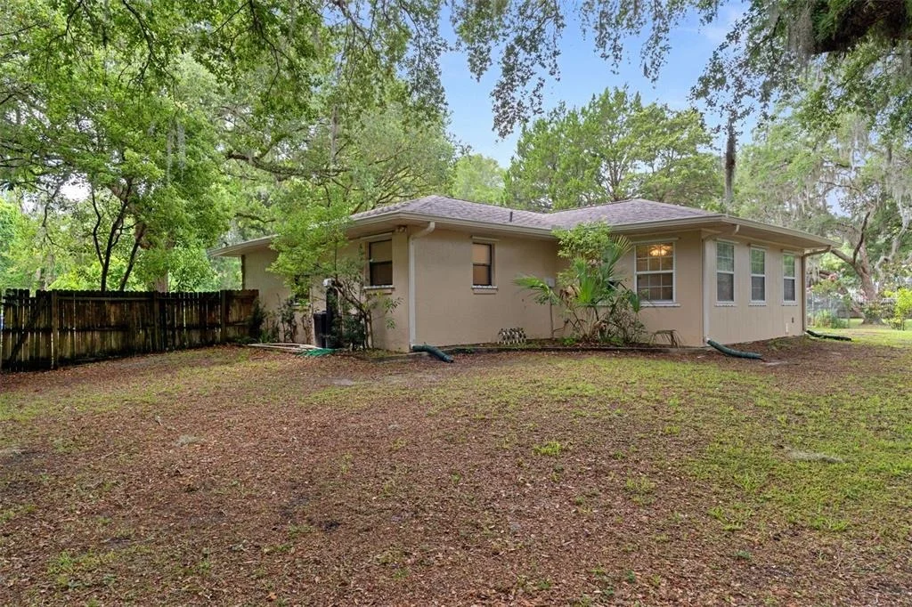 Photo of 5931 N BROOKGREEN DRIVE