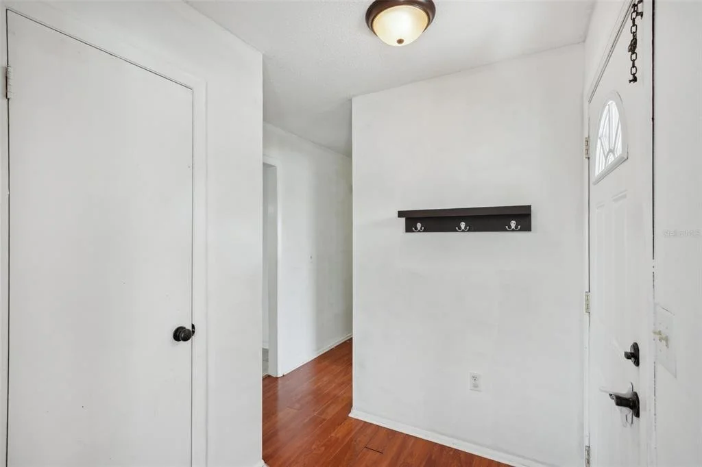 Photo of 503 HOLT CIRCLE