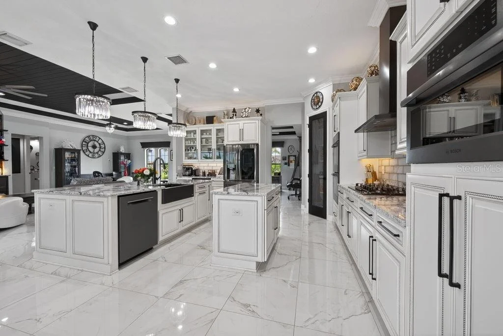 Photo of 5220 LAKE VENICE DRIVE