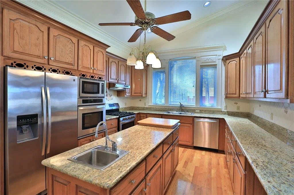 Photo of 15551 NW HIGHWAY 225
