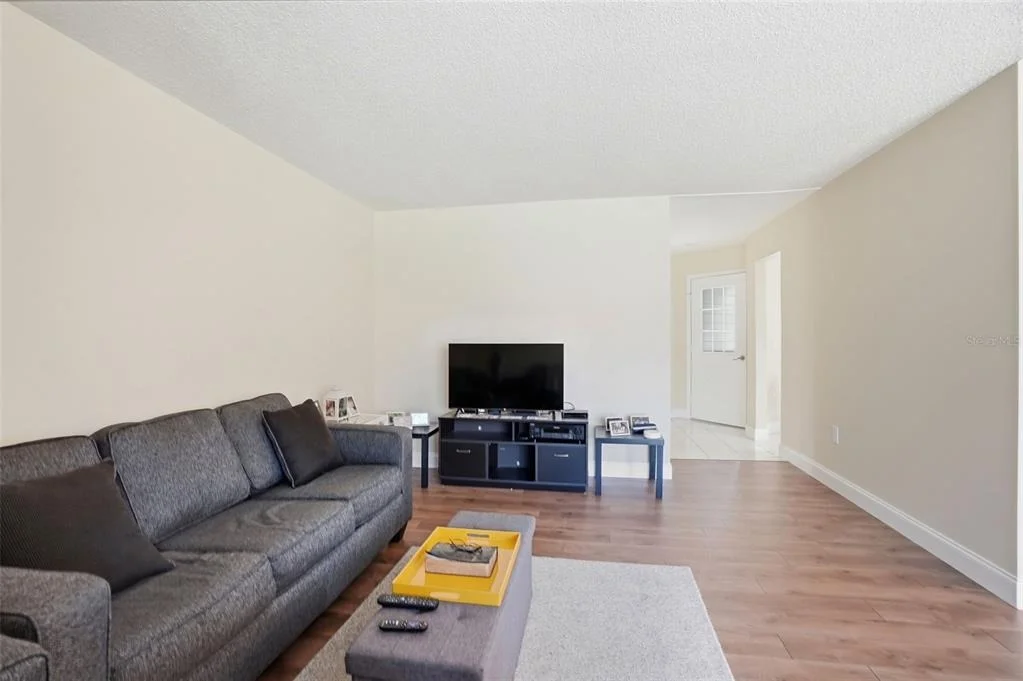 Photo of 6575 BRAMBLELEAF DRIVE