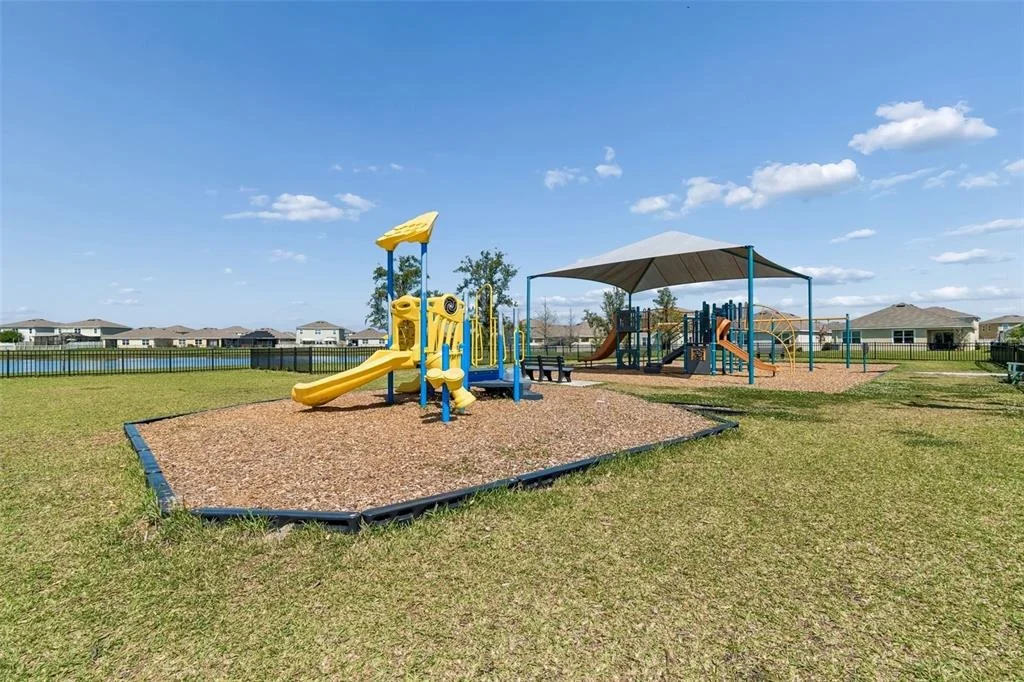 Photo of 7604 POOL COMPASS LOOP