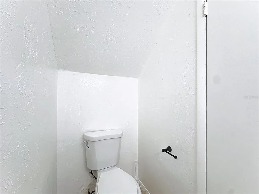 Photo of Unit A4 at 3944 CRAYRICH CIRCLE
