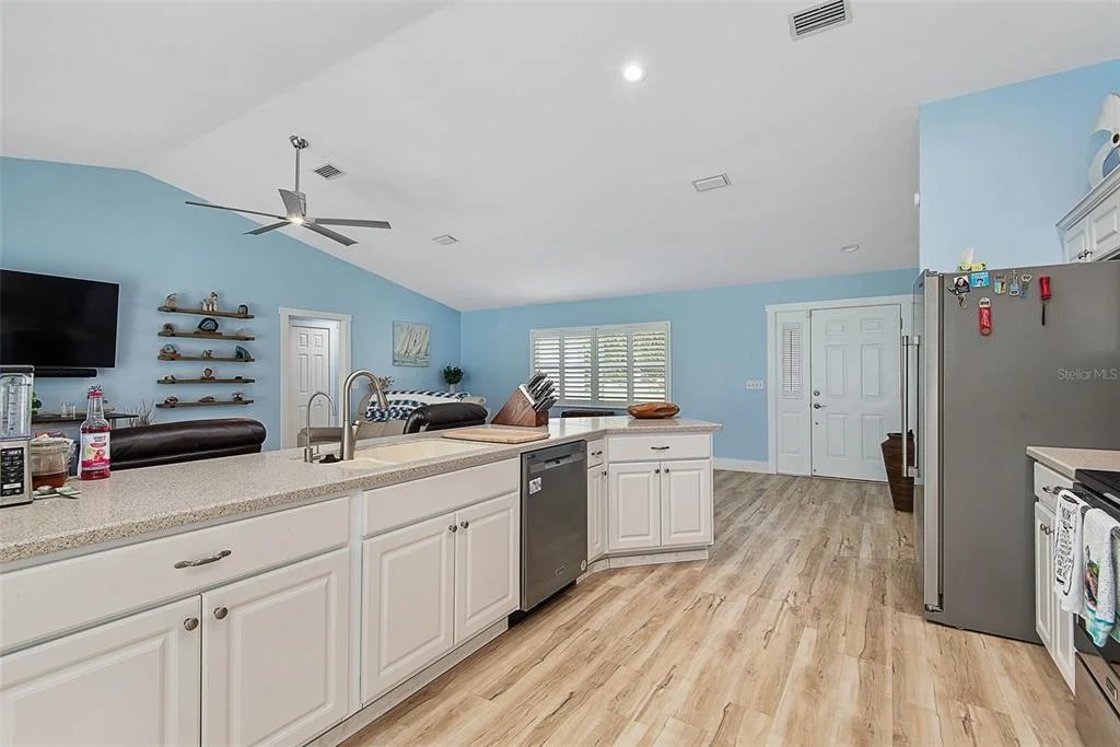 Photo of 62 BAYSIDE DRIVE