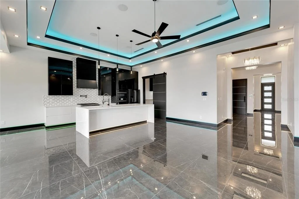 Photo of 6540 SIMONE SHORES CIRCLE